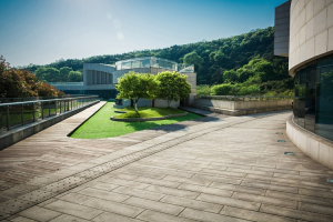 porcelain pavers