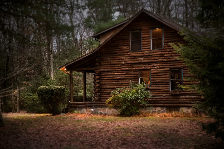 wood house siding