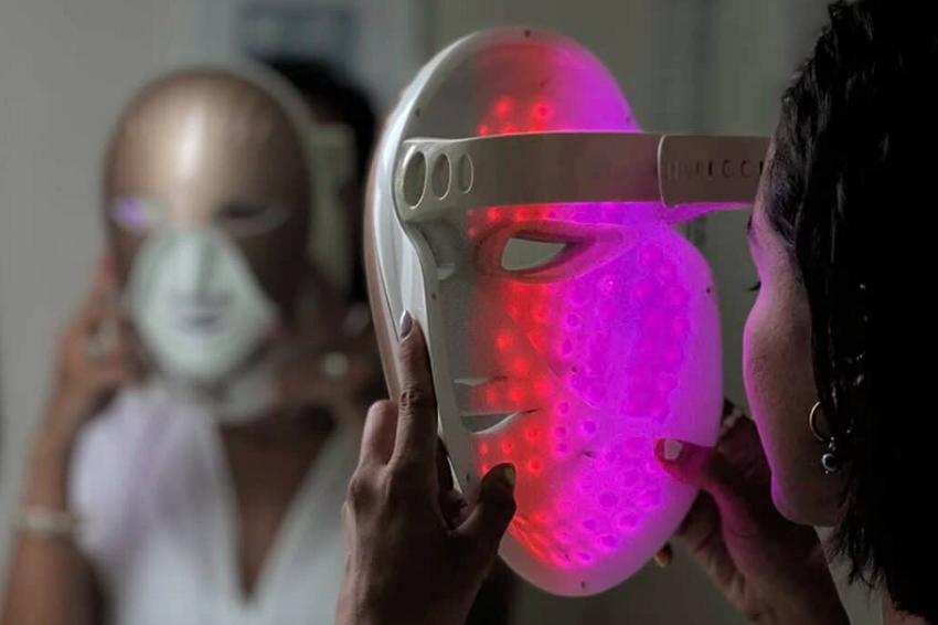 Cleopatra LED Mask