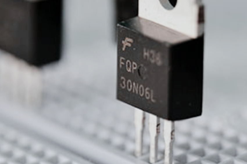 Fairchild BC557BTA Transistor